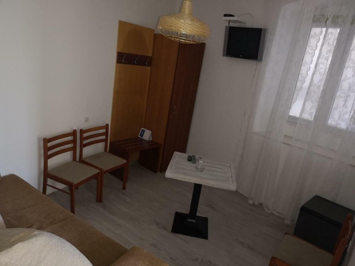 Main Bus Station Rooms Dubrovnik Ngoại thất bức ảnh